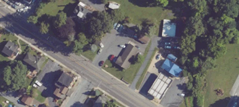 40 2nd St