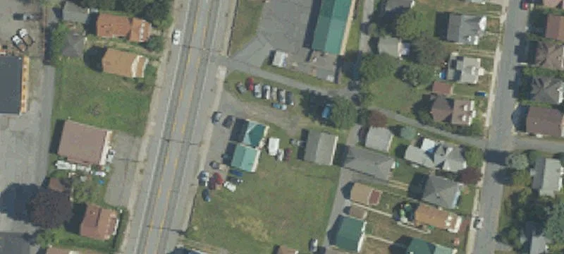 122 Cooper Ave