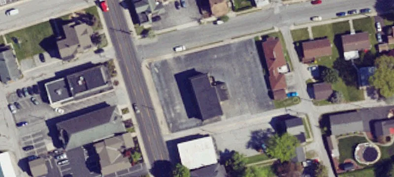 569 Carlisle St