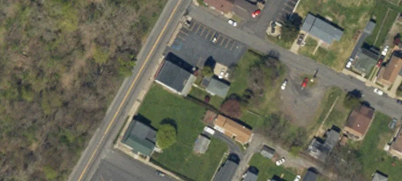 39 Riv St