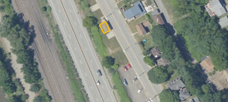 464 Delaware Ave
