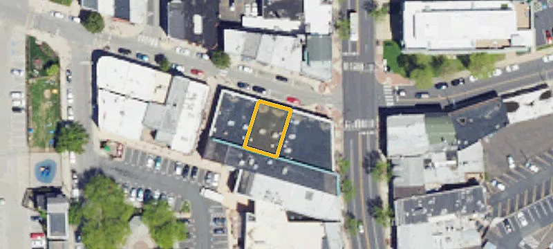 325 York Rd