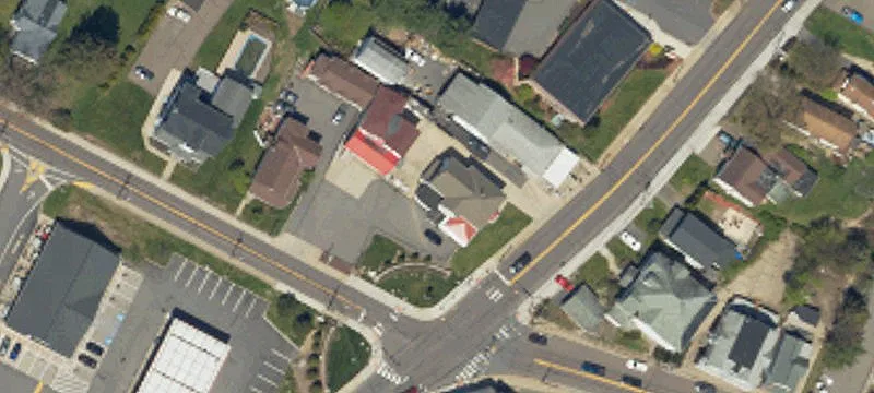 8 Main St