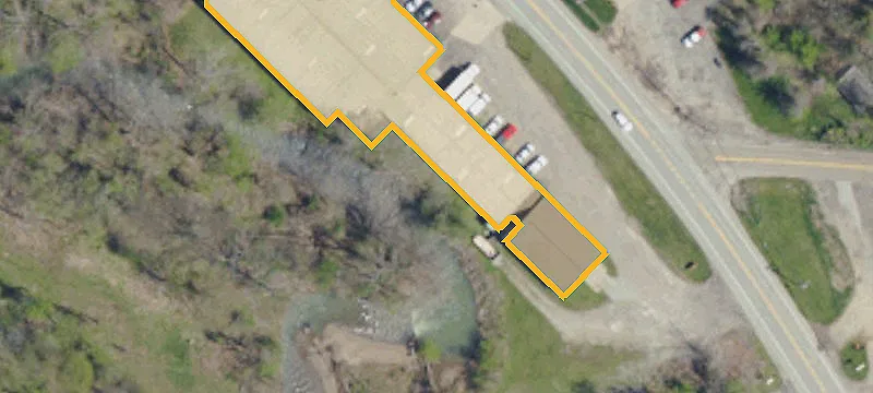 1306 Greensburg Rd