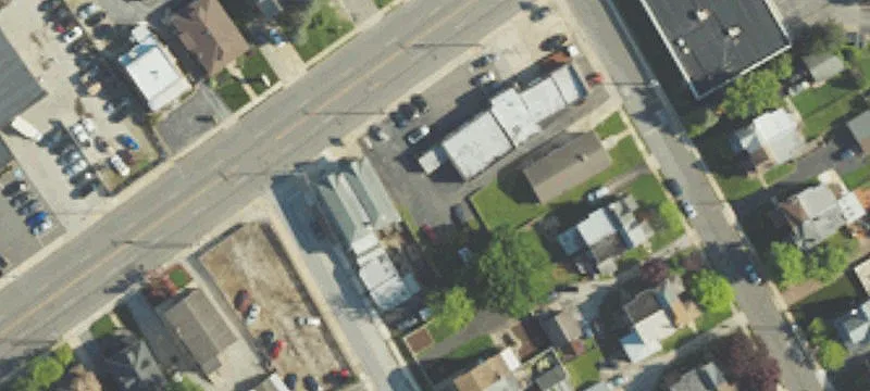 305 Chester Pike