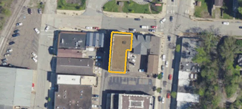 318-322 Ctr Ave