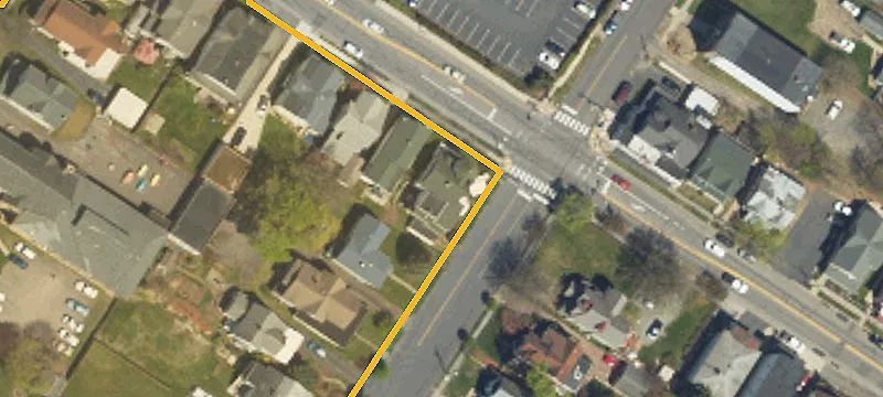 832 Grn Rdg St
