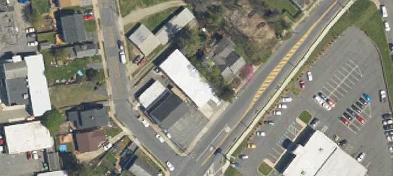 2465 Freemansburg Ave