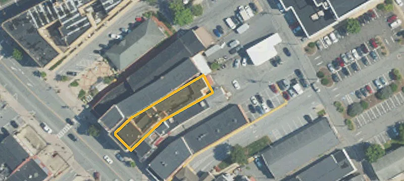 30 Main St