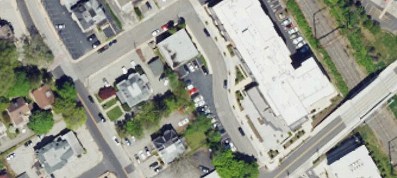 8 Cynwyd Rd
