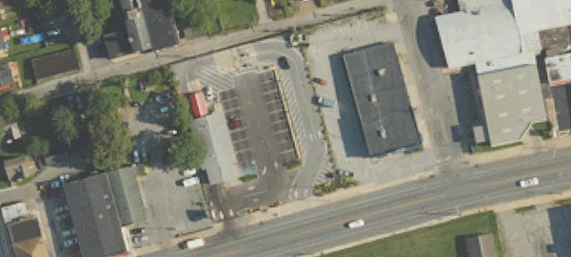 821 Lincoln Hwy