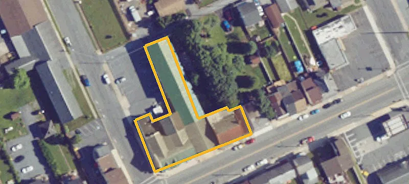 119 Main St
