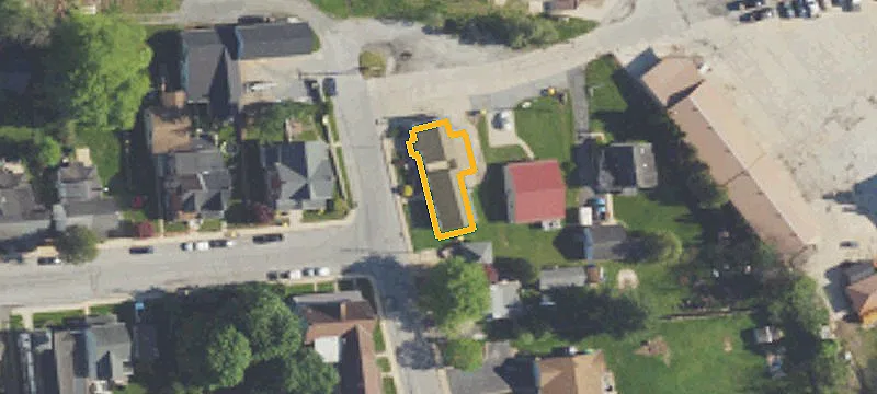 30 Chestnut St, Unit 2