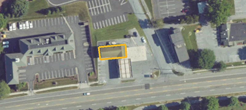 1101 Governor Rd