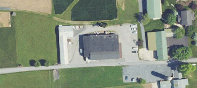 102 Hollander Rd