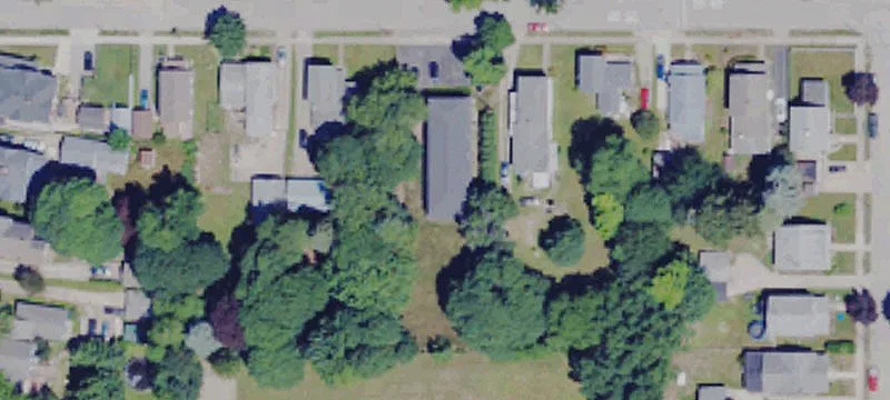17 Division St