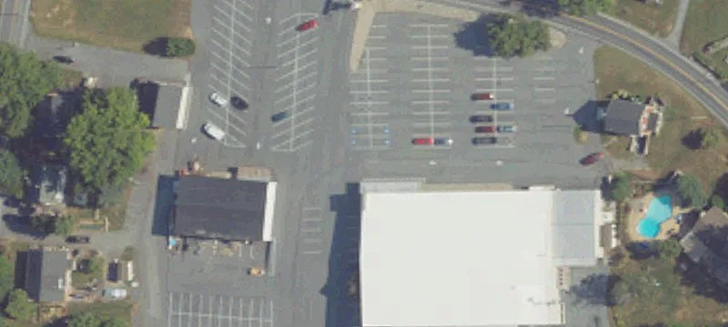 656 Newport Rd