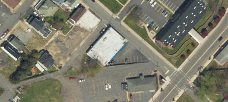 20 Oak St