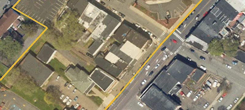 110 Main Ave