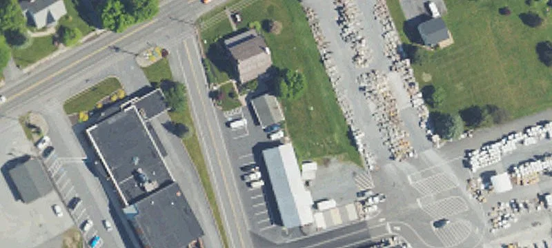 1064 Main St