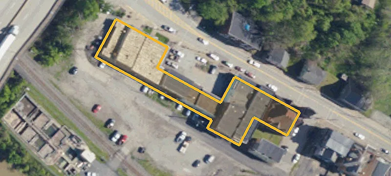 22 Main St