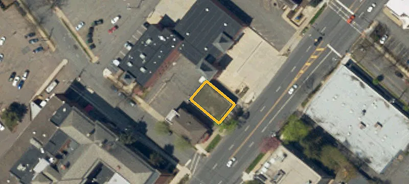 584 Wyoming Ave