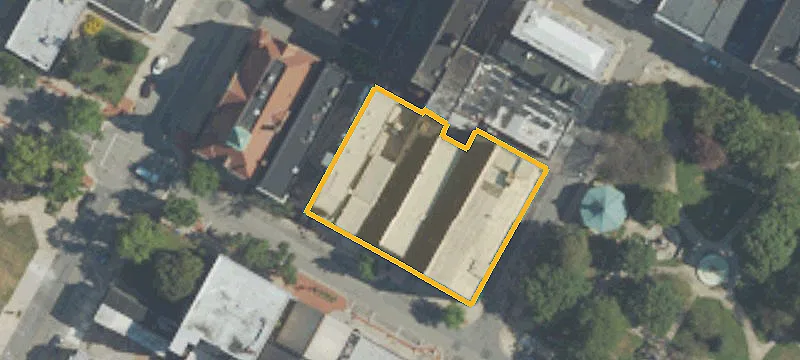 415 Main St