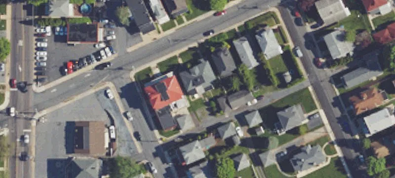 918 Elizabeth Ave