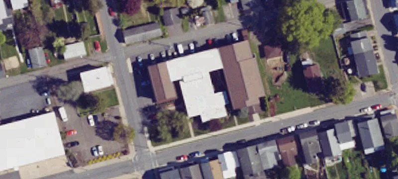401-403 Ctr St