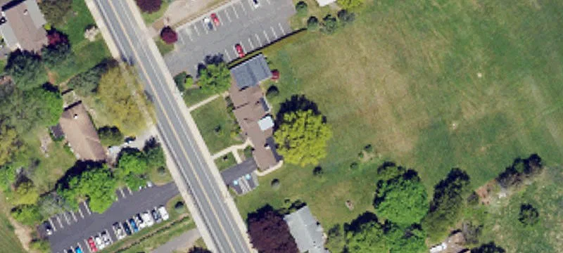 940 Main St