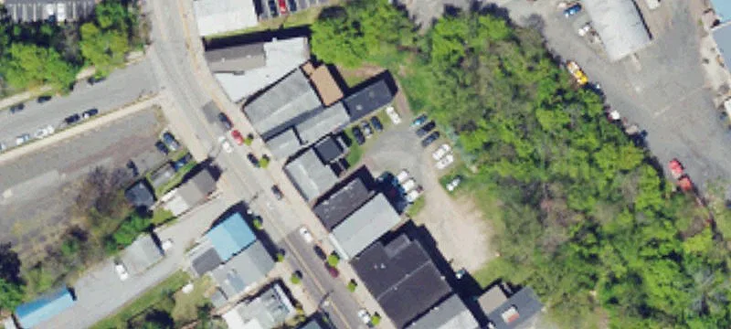 121 Main St