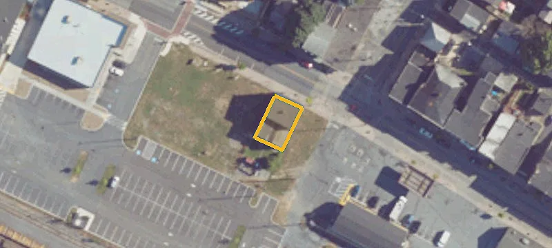 110 Frnt St
