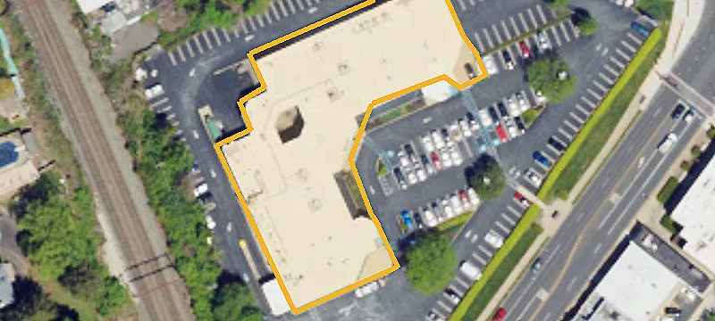 8080 Old York Rd