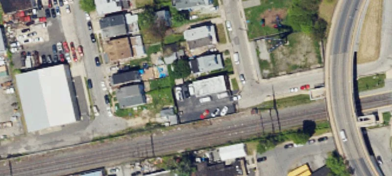 24 1st St