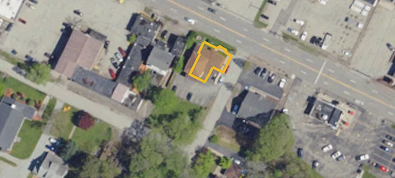 1112 Lincoln Hwy