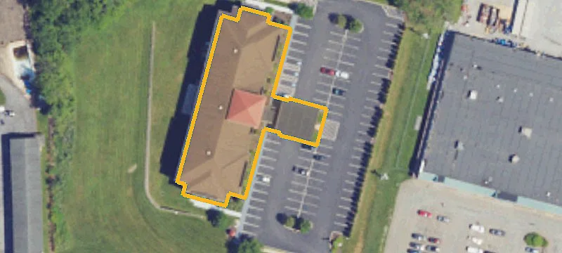 2343 Lincoln E Hwy