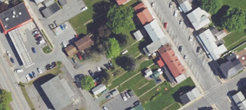 318 Main St