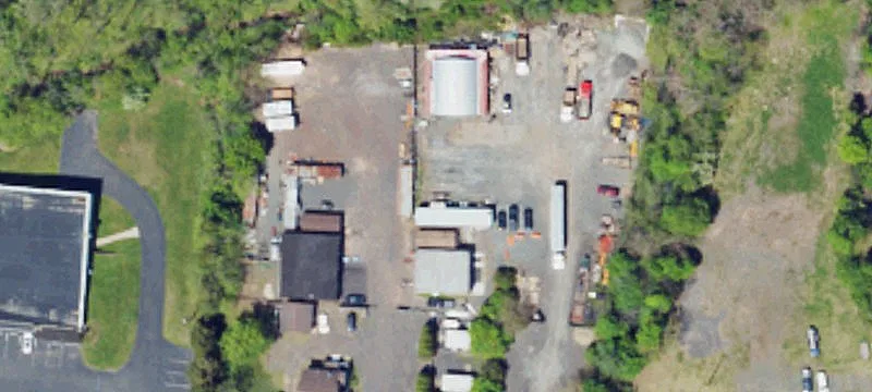 3305 Rdg Pike