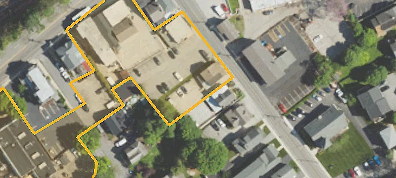 16 Waterloo Ave
