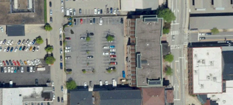 20 10th St