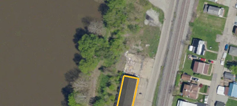 230 Riverside Dr