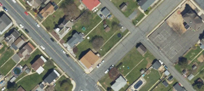501 White St