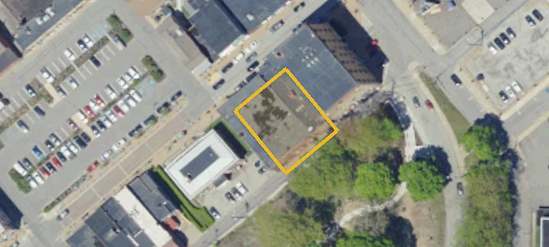 140 Main St