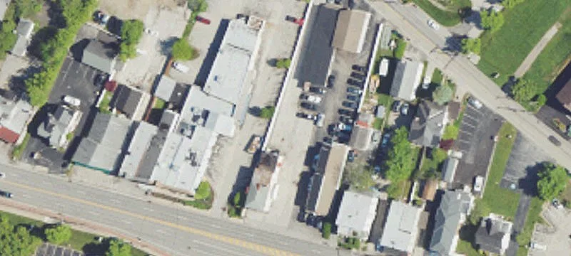 735 Lancaster Ave