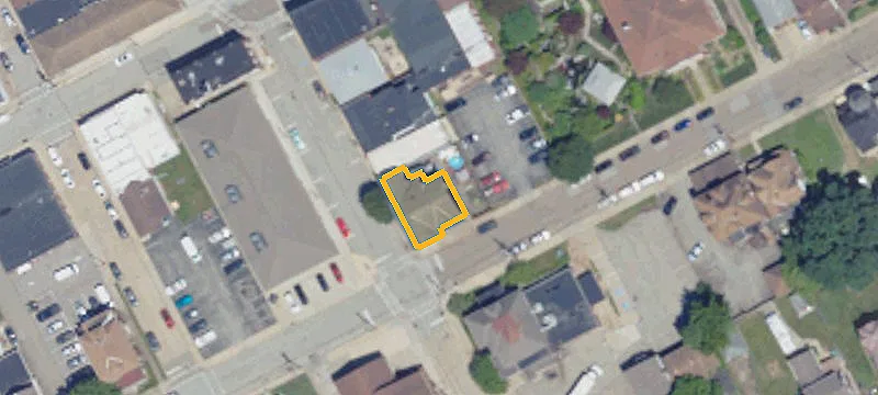 403 2nd Ave
