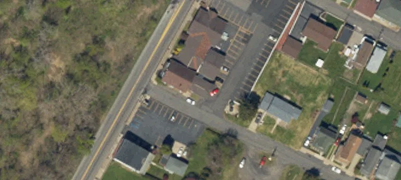 29 Crnr S Riv St