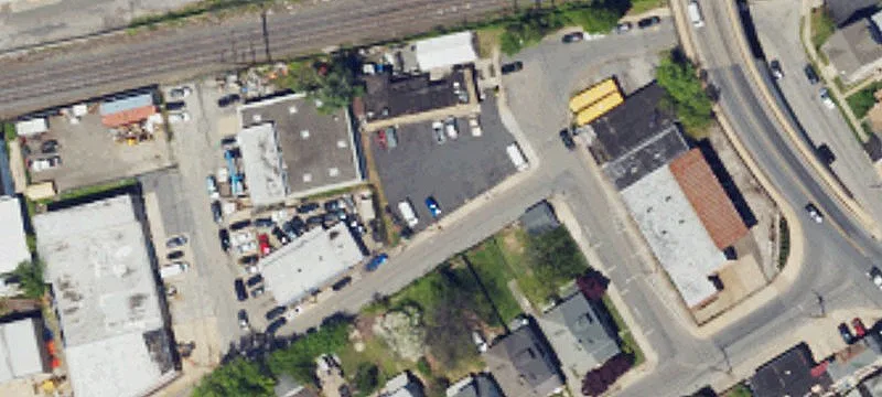 34 1st St