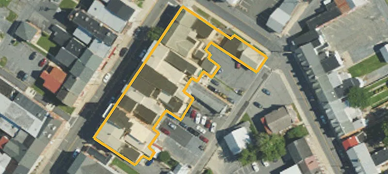 218 Main St