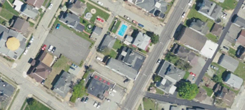 15 4th St