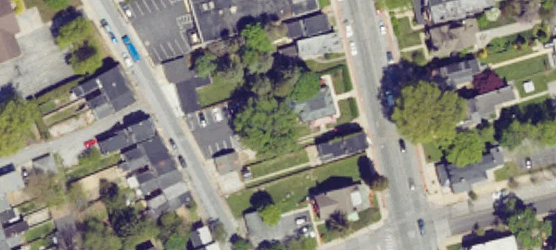 742 George St